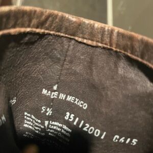 Women’s leather Distressed boots